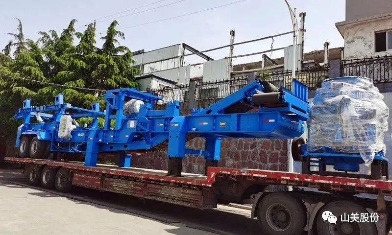 新年快樂 | 回首2022,闊步2023