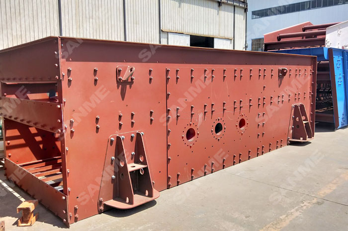 在砂石骨料生產線中影響振動篩可靠性因素有哪些?