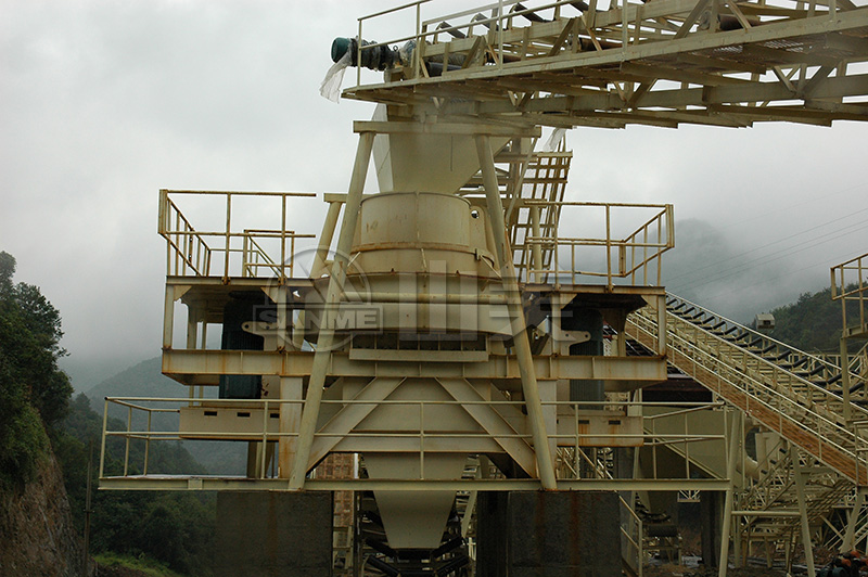 立式?jīng)_擊式破碎機(jī)原理及性能特點(diǎn) 立式?jīng)_擊式破碎機(jī)原理及性能特點(diǎn)