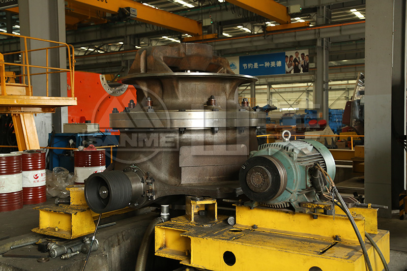 多缸圓錐破碎機破碎鵝卵石有什么優點？