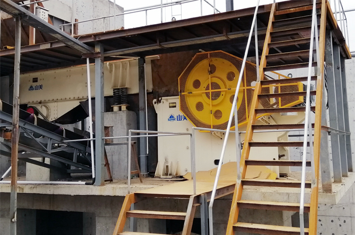 挑選合適的顎式破碎機設備:全面指南