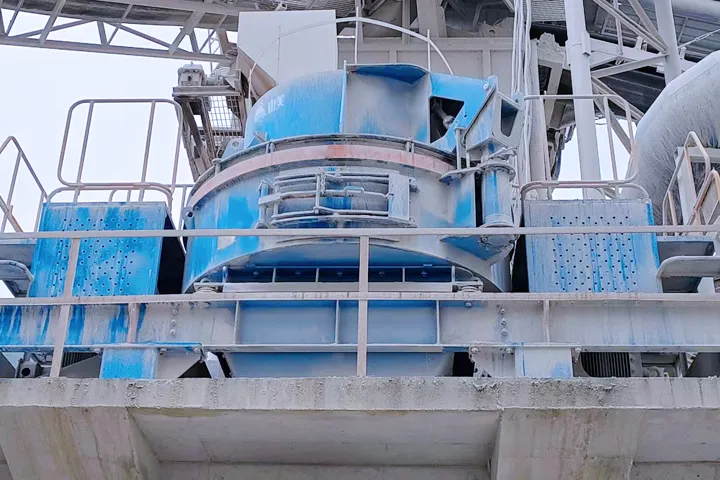 VC7系列立式沖擊破碎機——多領域適用，展現強大實力