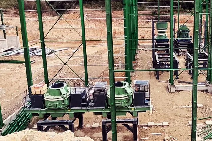 VC7系列立式沖擊破碎機——多領域適用，展現強大實力